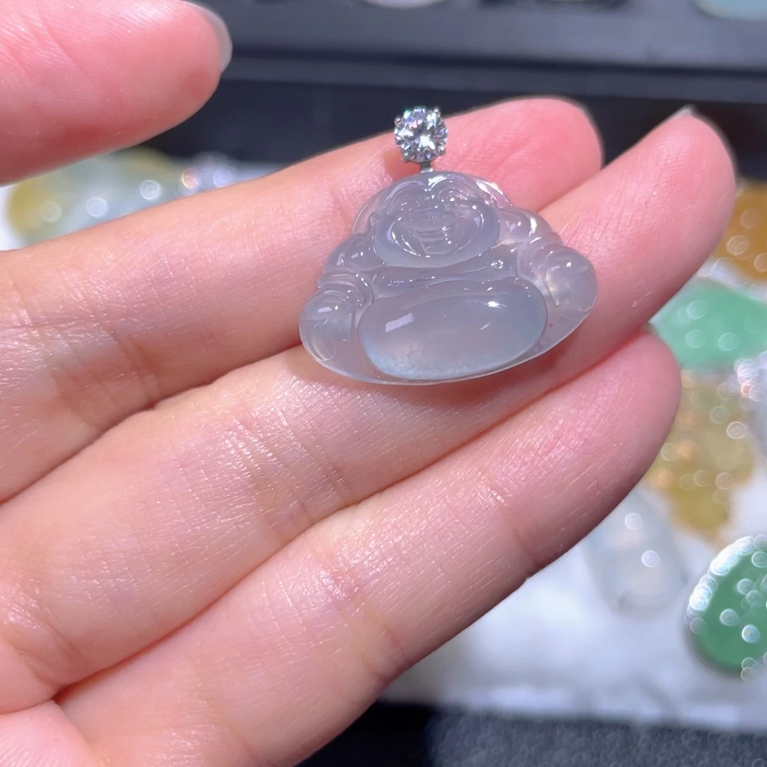颈饰18K金镶嵌翡翠翡翠