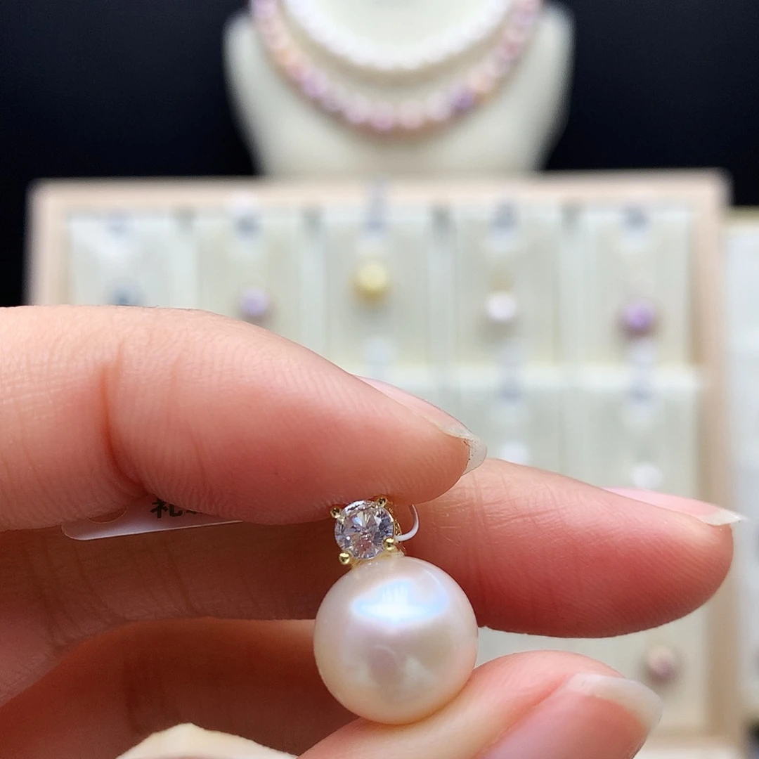 合金颈饰淡水珍珠