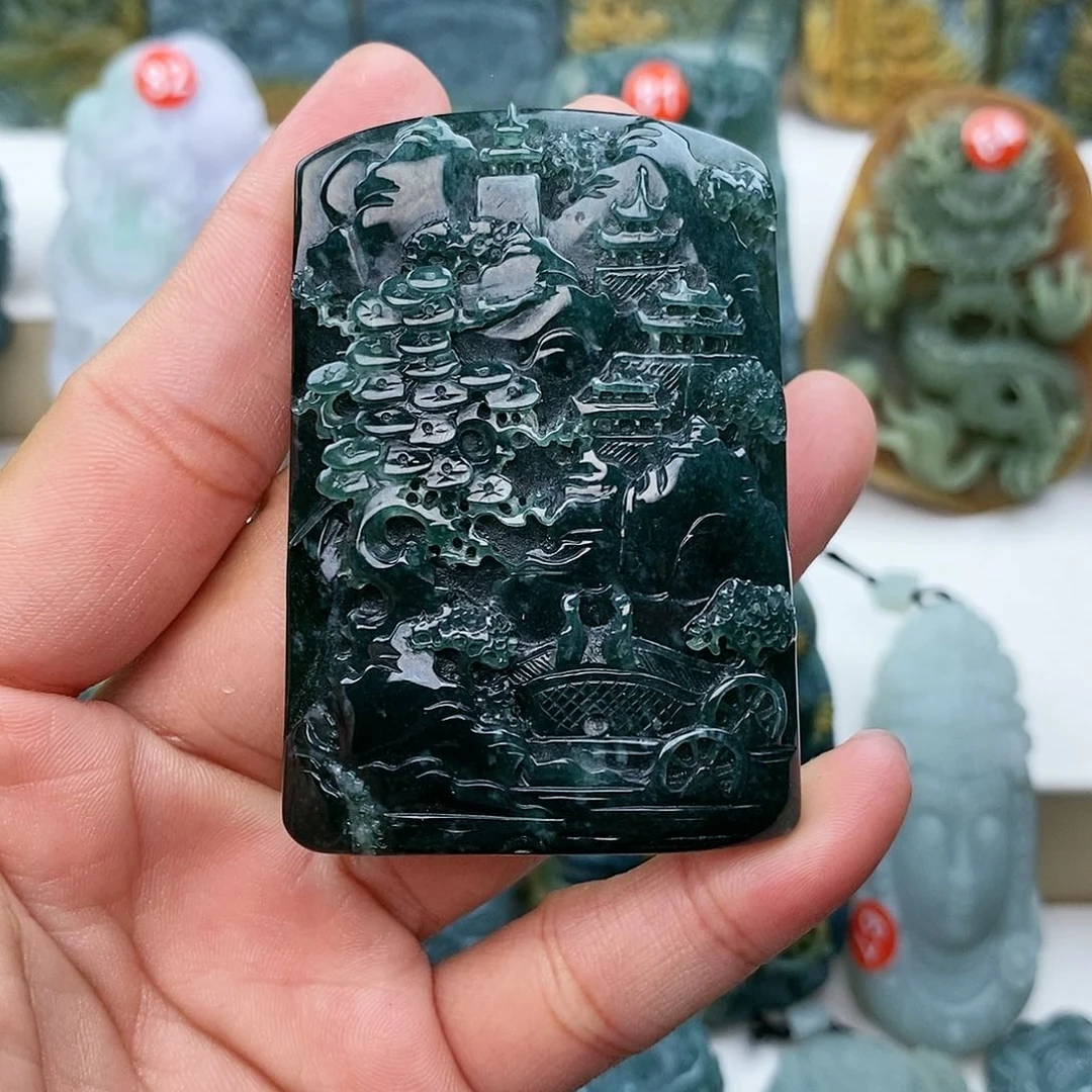 定制翡翠未镶嵌山水