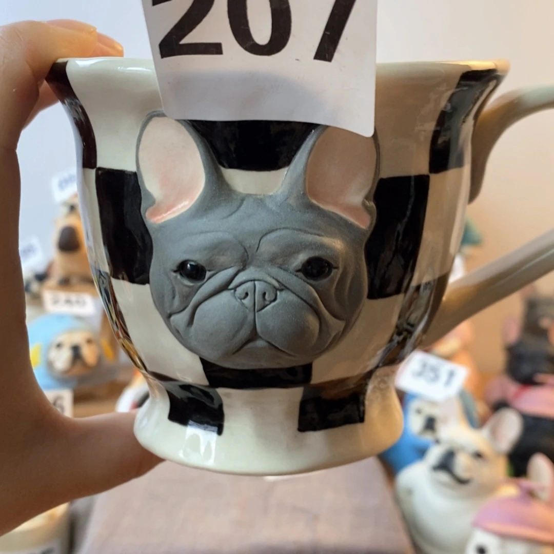【闪购商品】陶瓷法斗摆件水杯微207
