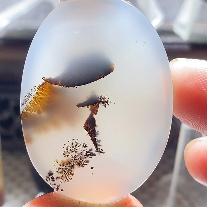 查罗石未镶嵌颈饰