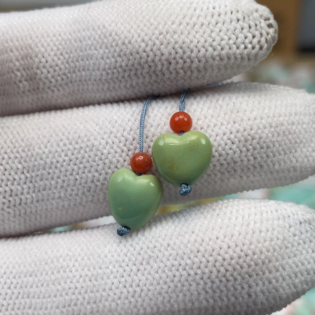 绿松石未镶嵌挂件