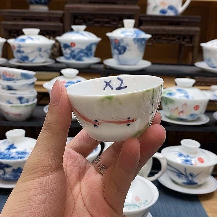 手绘荷花主人杯两个装高温釉下彩微瑕福利款