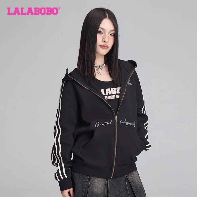 武汉拉拉波波(LALA)LABO户外迷彩运动短款时尚卫衣LBDC-WSTS23