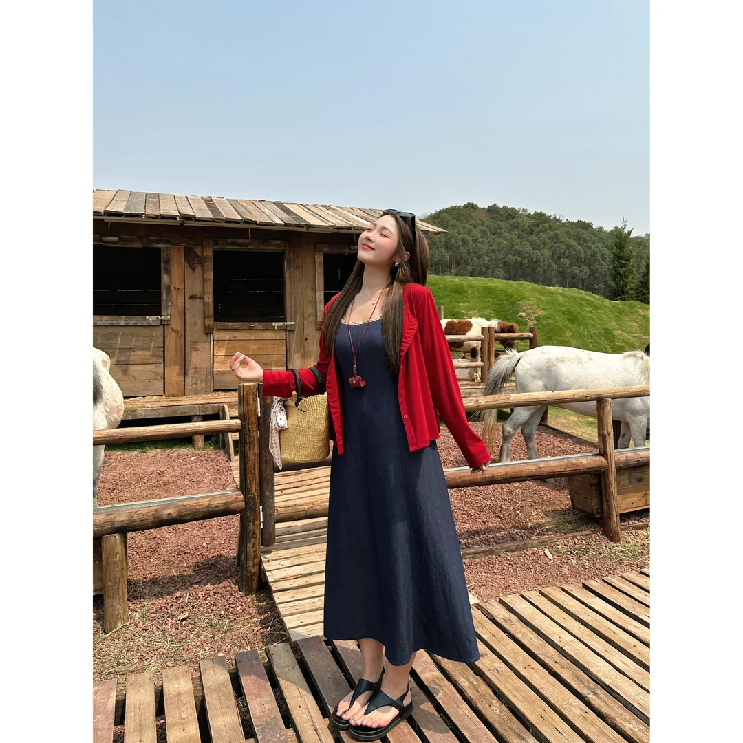 现货8273D大婉酱肉肉微胖定制【唐顿庄园】休闲简约拼色方领连衣裙