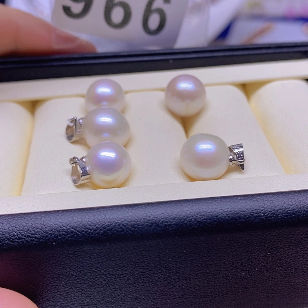 颈饰未镶嵌淡水珍珠