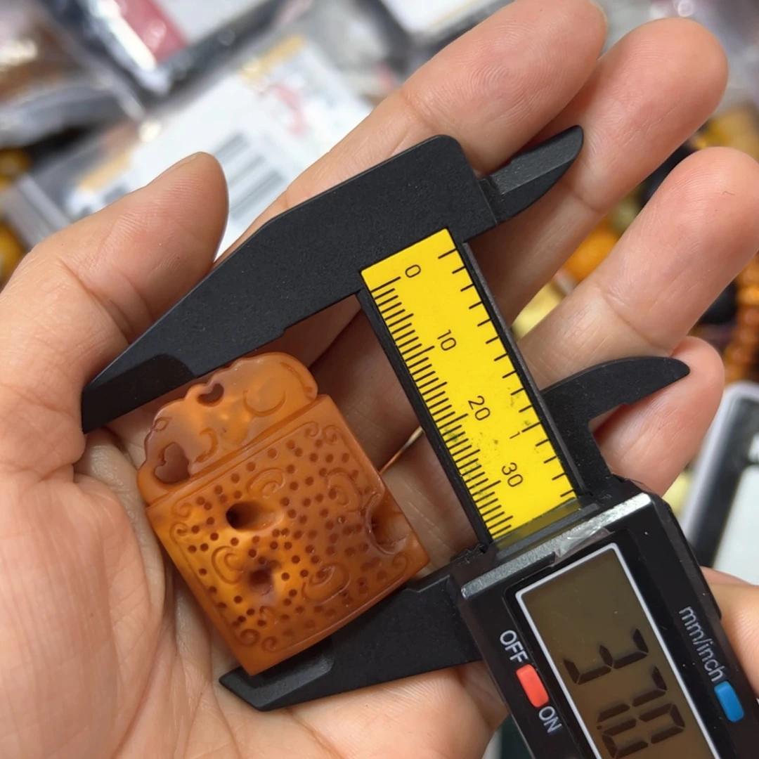 琥珀珠宝奇石未镶嵌581