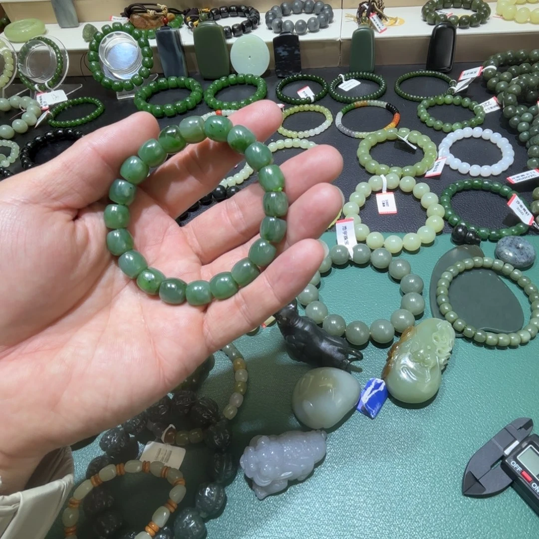 和田玉未镶嵌手链