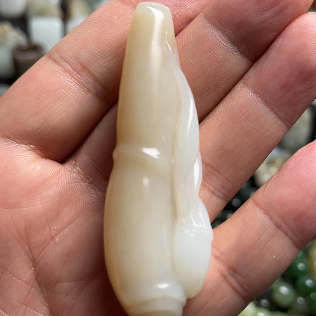 和田玉未镶嵌吊坠(不含链)