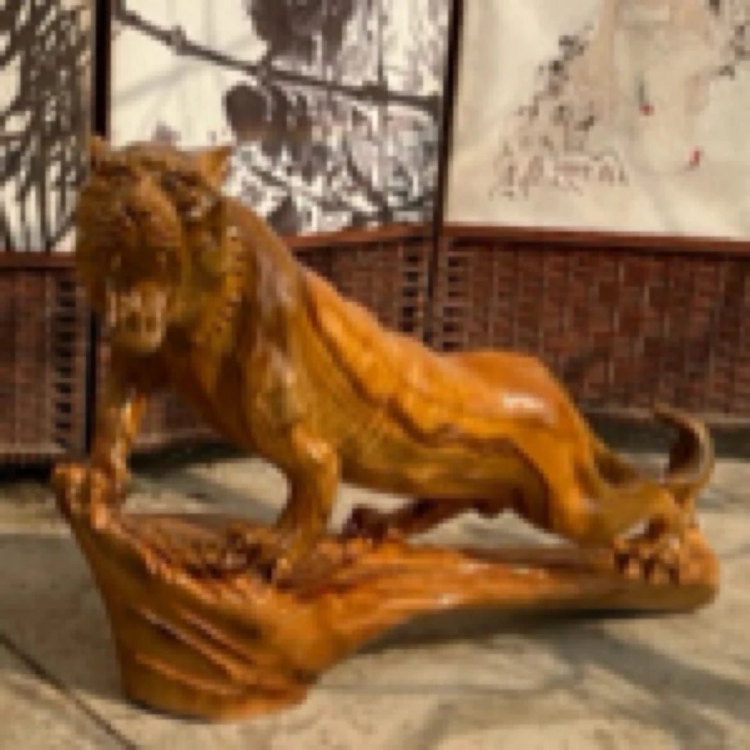 香樟木雕刻老虎摆件家居工艺品