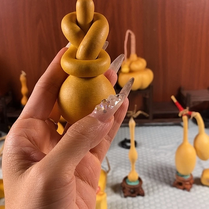 小***睿这一个是一家集医疗保健及娱乐活动