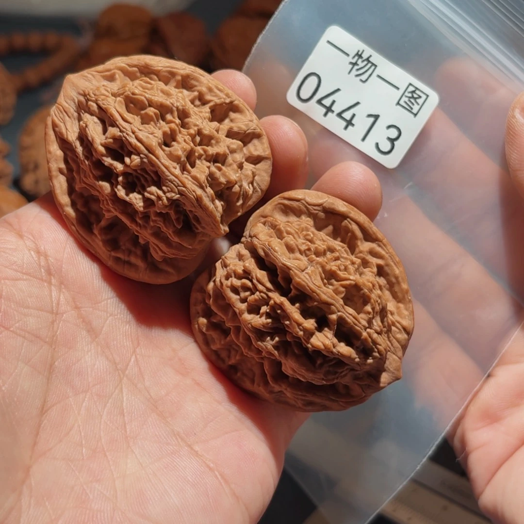 文玩核桃把件虎头