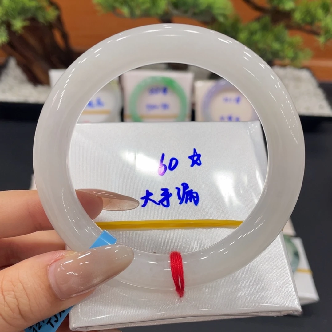 未镶嵌手镯翡翠缅甸天然翡翠手镯