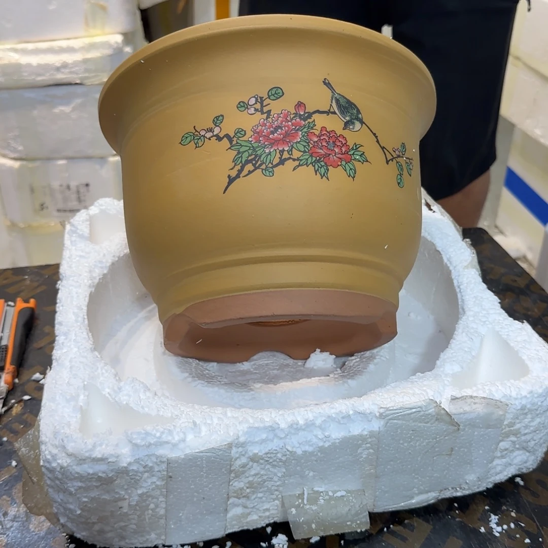 紫砂花盆瑕疵和瑕疵