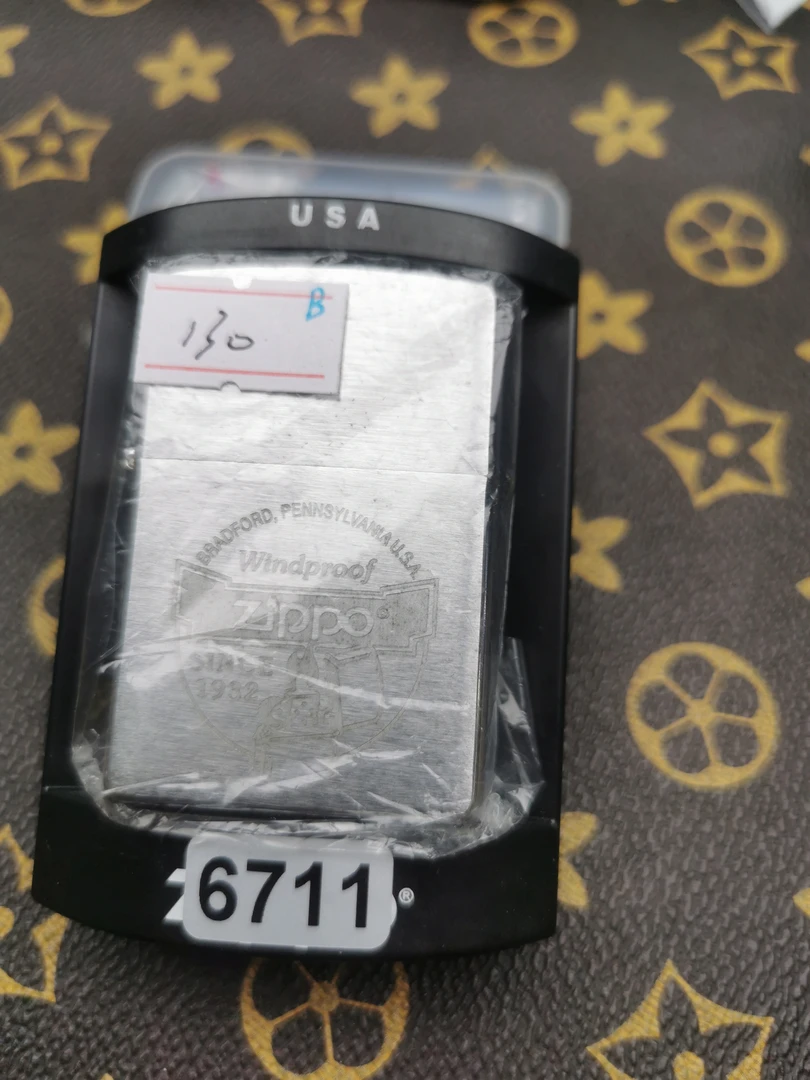 Zippo打火机回血06K拉丝Z标-6711