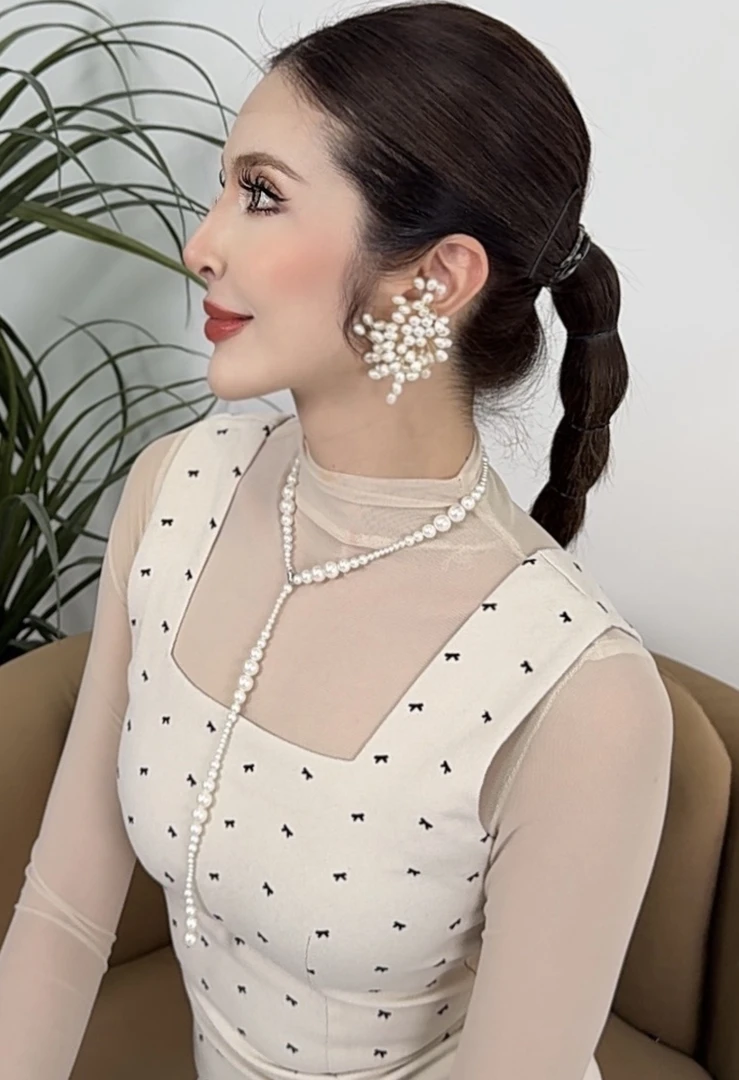 钛钢项链 LARVINA领带式白色复古项链