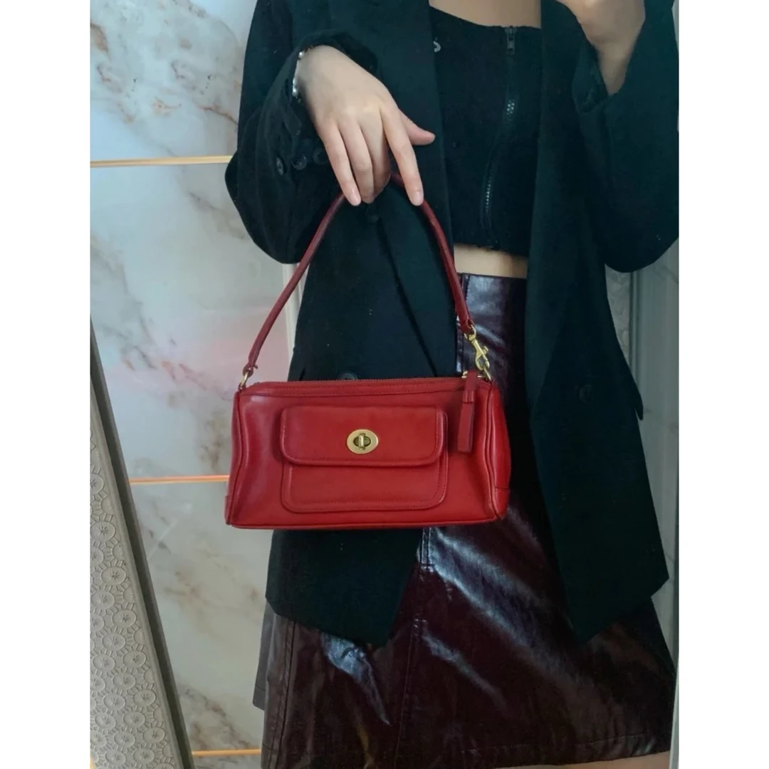 95新 COACH/蔻驰 肥肥中古/单肩包