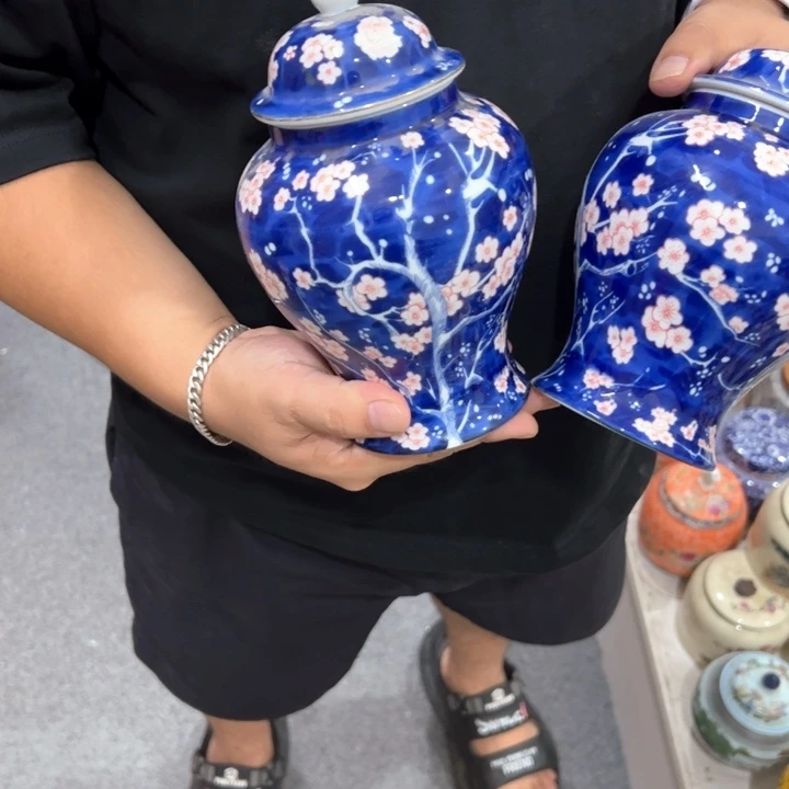 瑕疵福利品陶瓷茶叶罐介意勿拍