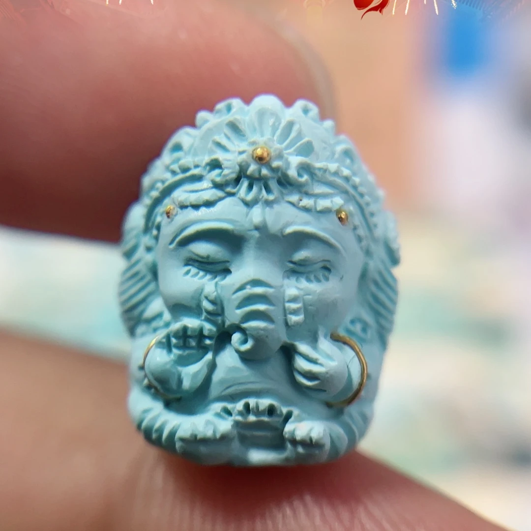 绿松石配饰未镶嵌