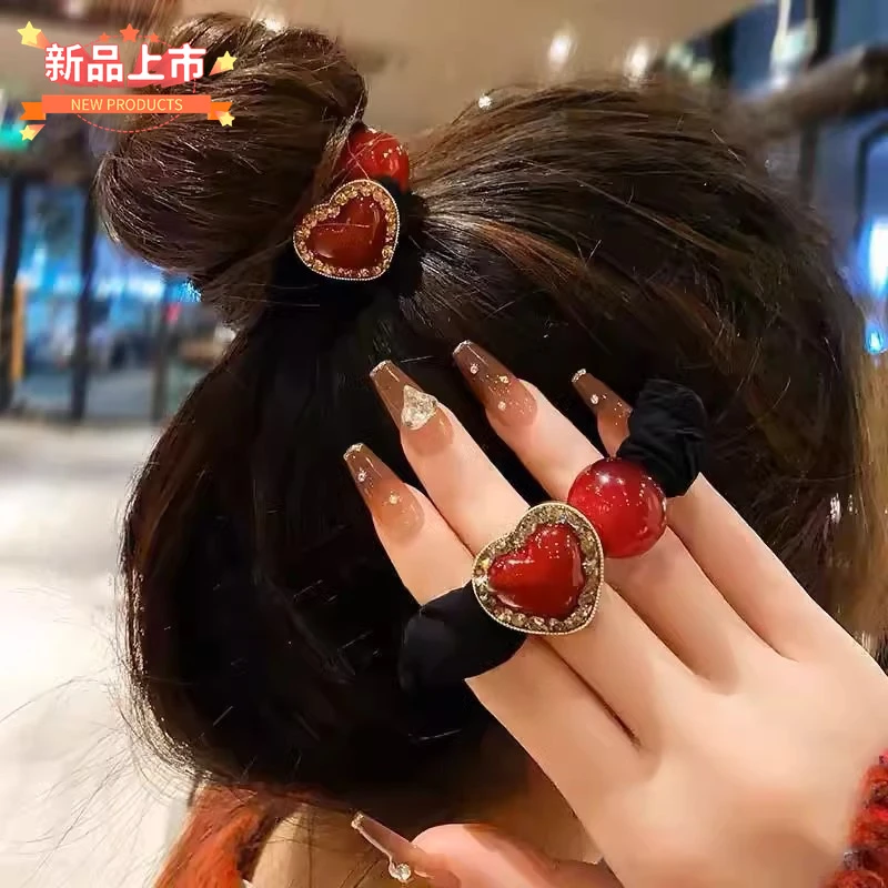 新款高颜值喜庆红小肠发圈简约气质发绳洋气不伤发满钻高弹头绳