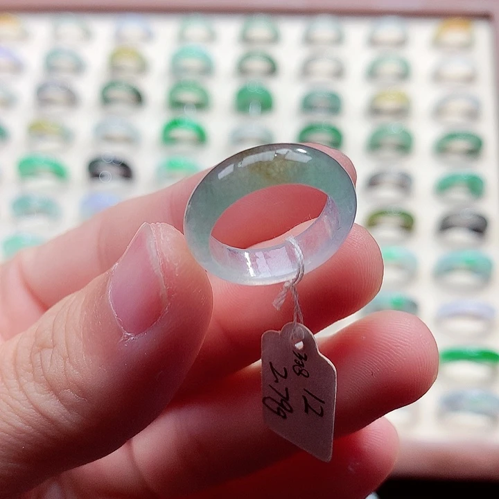 翡翠未镶嵌戒指12号