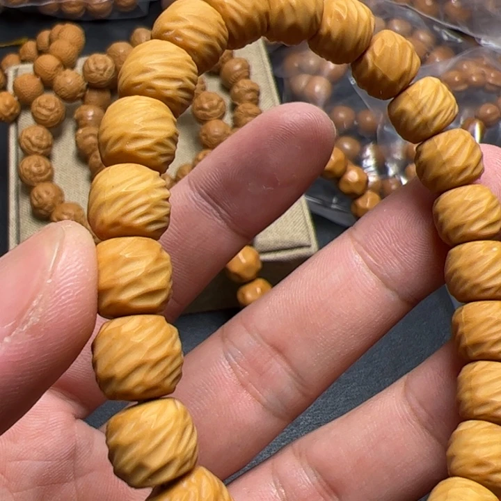 猴头核桃手串提交