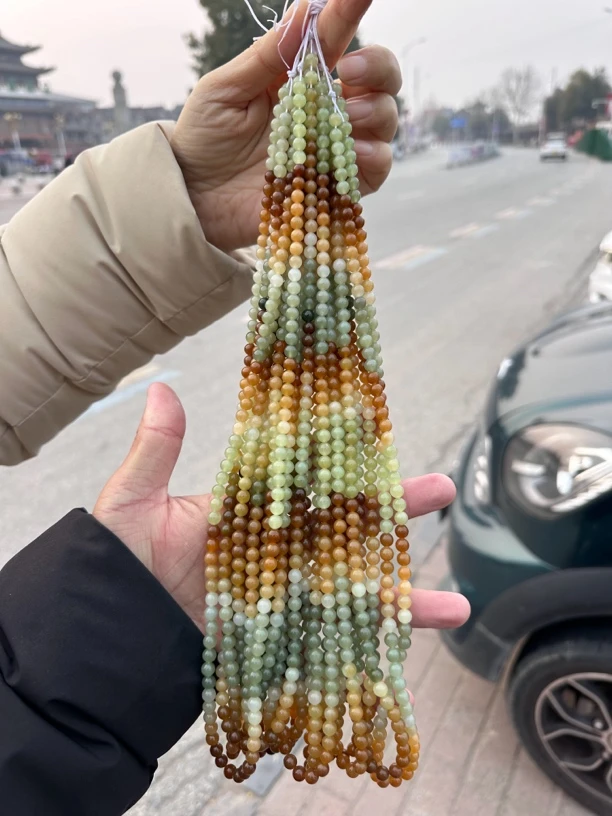 高品质和田玉新疆黄口楼兰多宝卡6多样性发货拍一发一