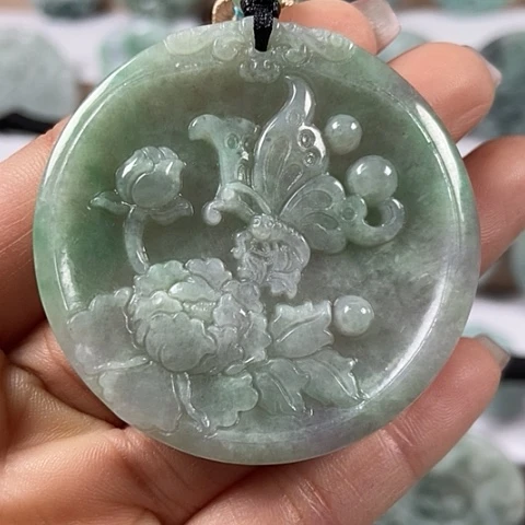 翡翠颈饰未镶嵌花开富贵福利