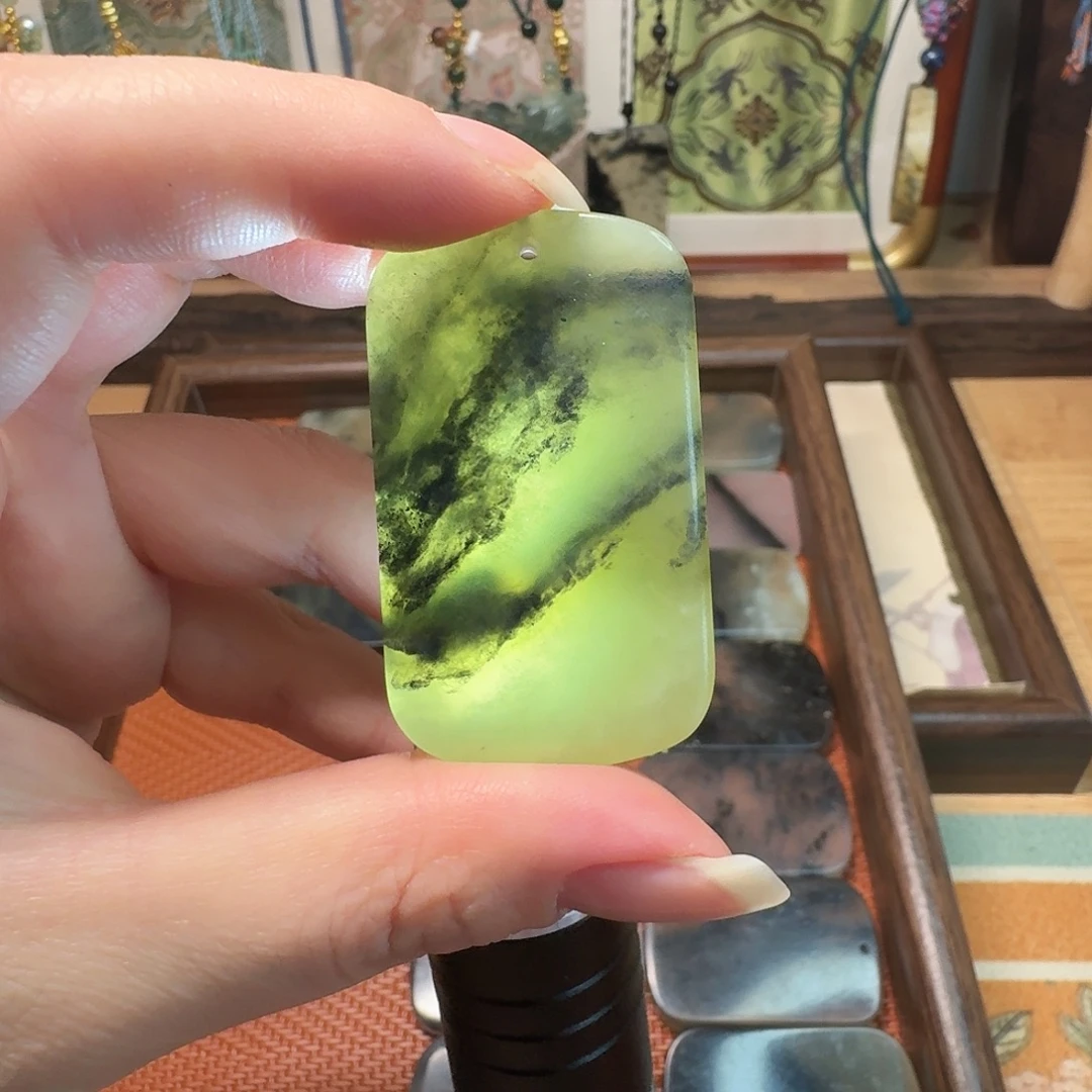 蛇纹石玉未镶嵌吊坠(不含链)