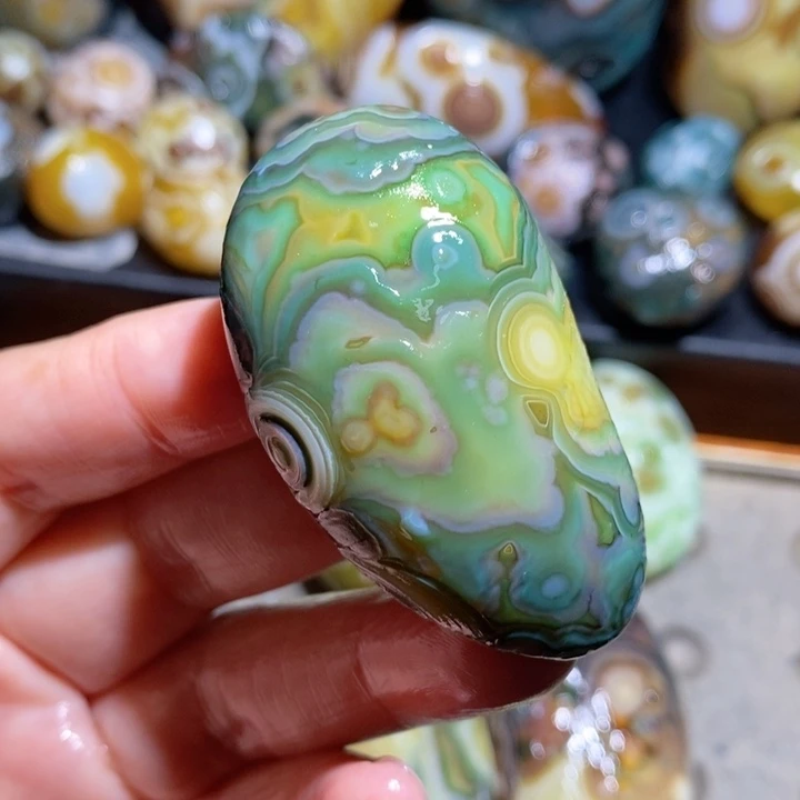 未镶嵌玛瑙/玉髓珠宝半成品153