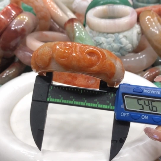 未镶嵌石英质玉珠宝半成品17