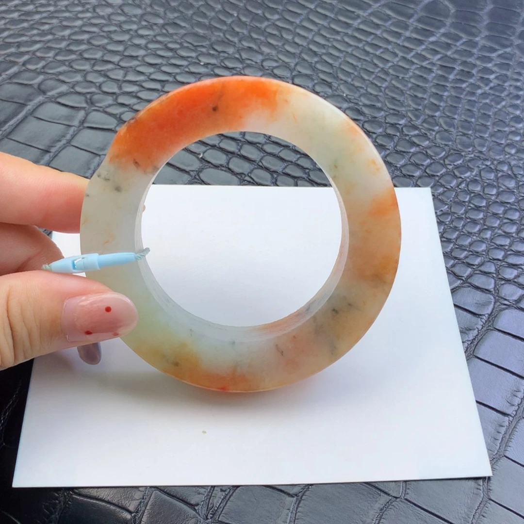 定制翡翠手镯未镶嵌