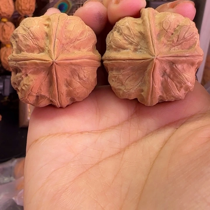 悟***空吊坠文玩核桃金蟒南瓜四棱38