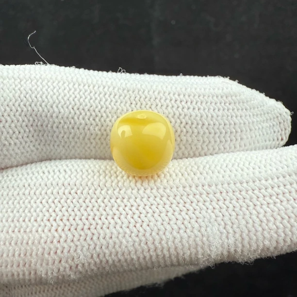 F2898天然原矿蜜蜡 浓白蜡老型9.5*8.4mm支持复检假一罚十