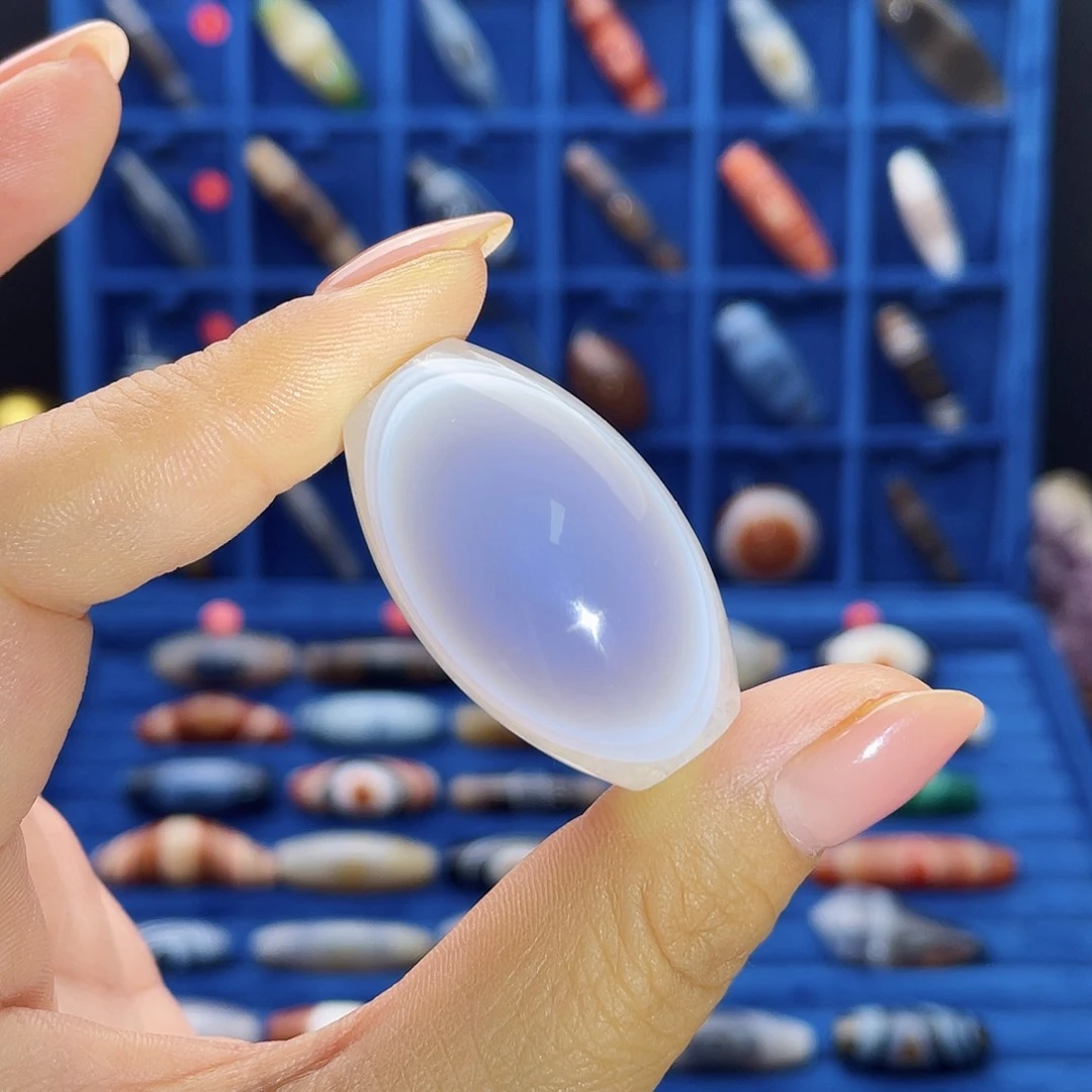 玛瑙/玉髓未镶嵌珠宝半成品