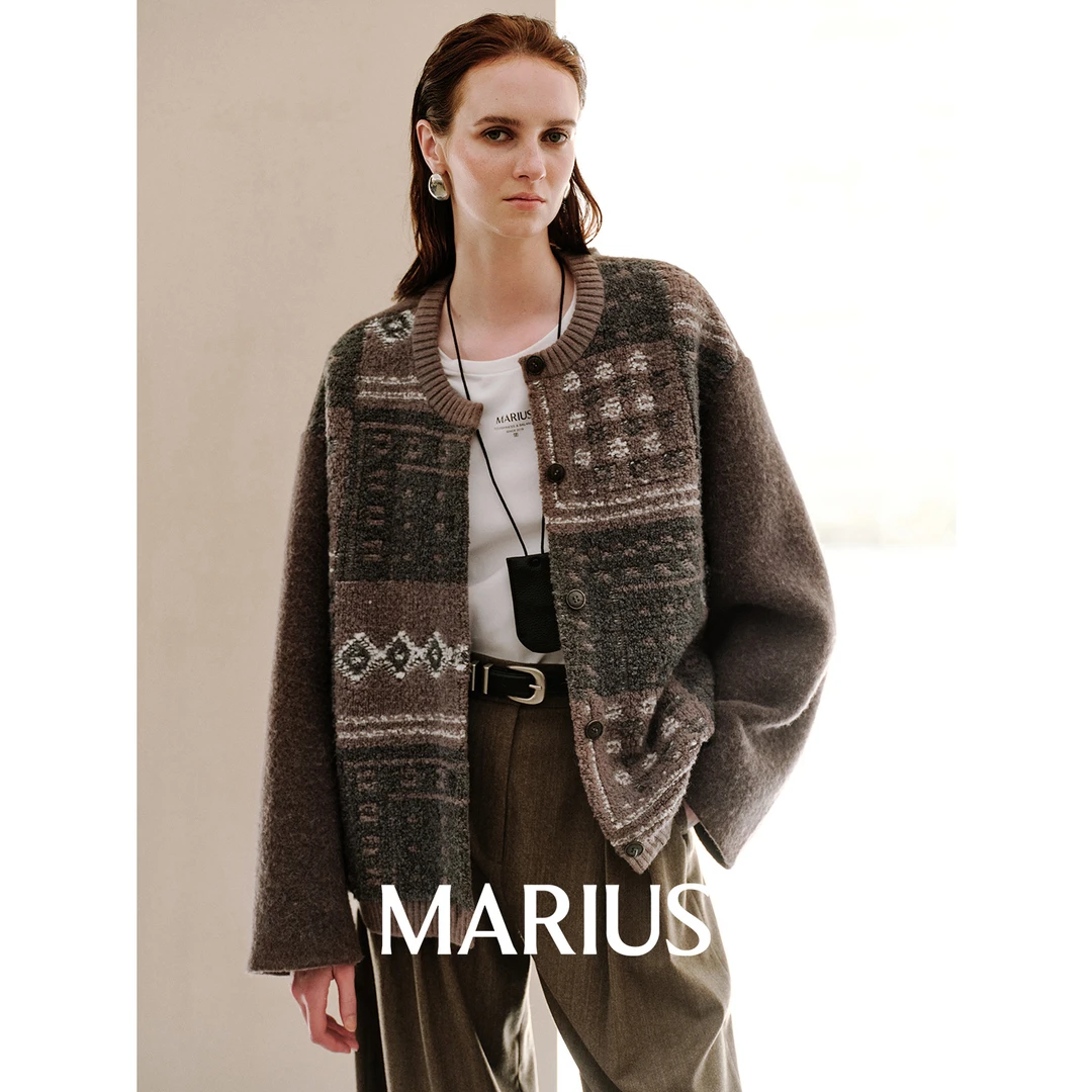 MARIUS | "多米诺"羊驼羊毛混纺极简几何费尔岛提花拼接短大衣