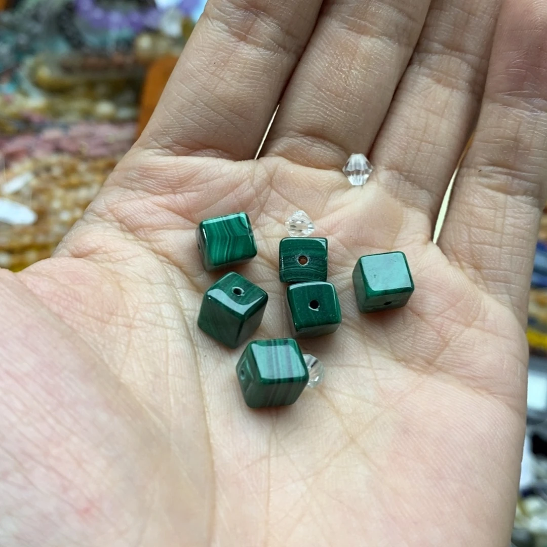 玛瑙/玉髓未镶嵌珠宝半成品四个天然7.5mm孔雀石方糖