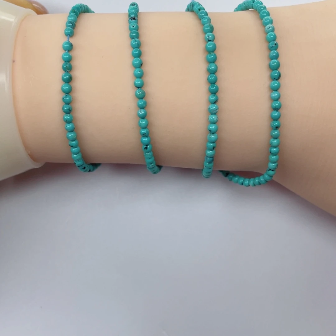 绿松石颈饰未镶嵌