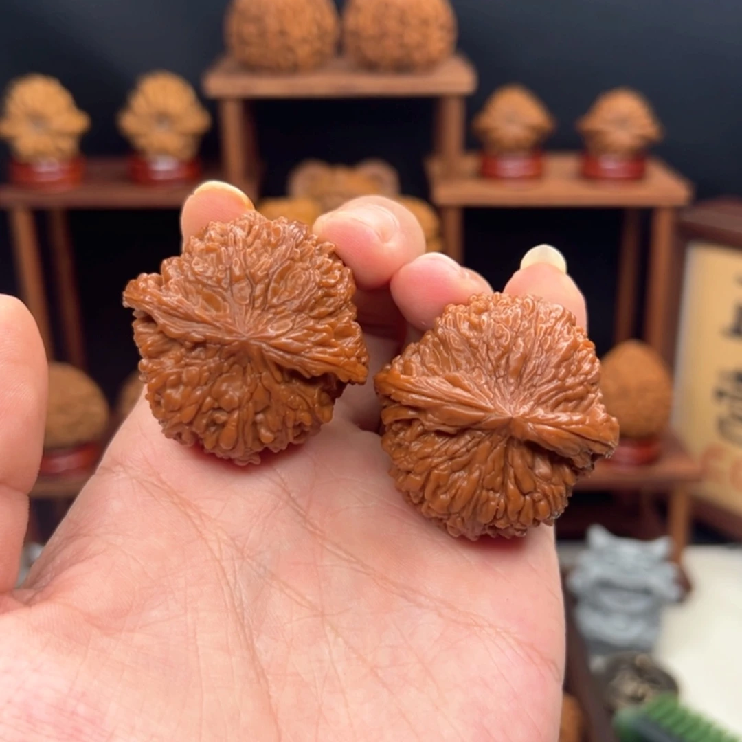 文玩核桃吊坠全品42.5球体满天星