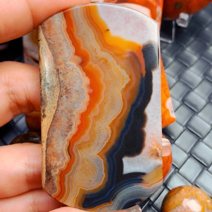 玛瑙/玉髓颈饰未镶嵌择****务