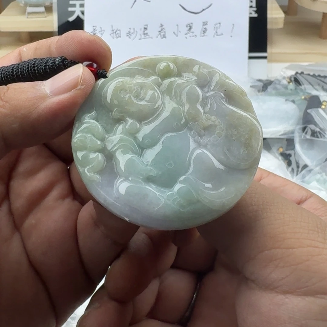翡翠未镶嵌颈饰天然缅甸A货翡翠