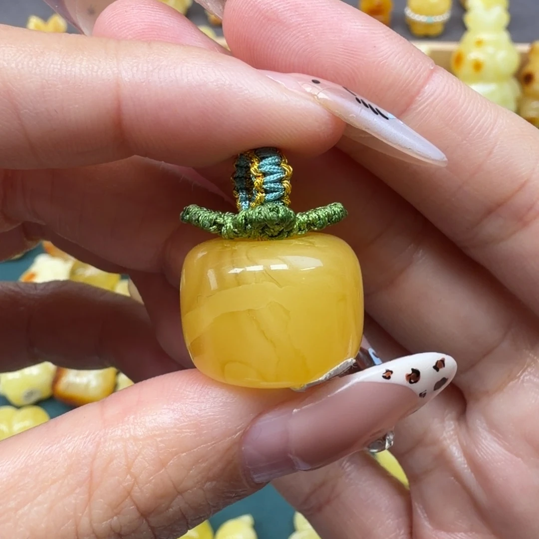 琥珀未镶嵌裸石蜜蜡