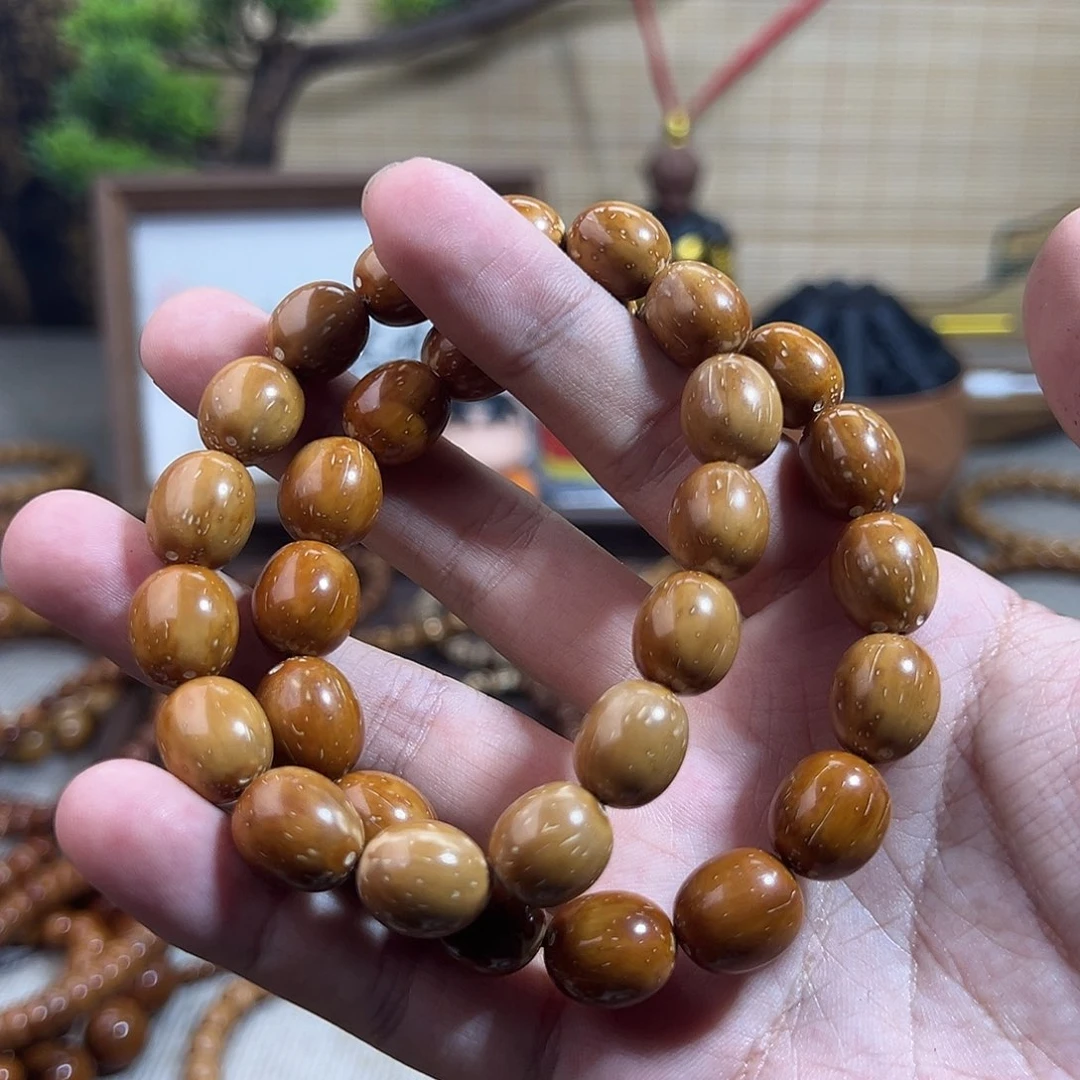 紫金鼠手串8号枣珠微瑕随机一条