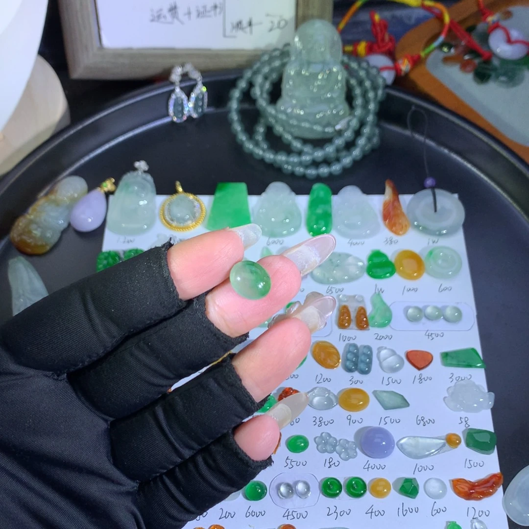 翡翠未镶嵌吊坠(不含链)绿蛋