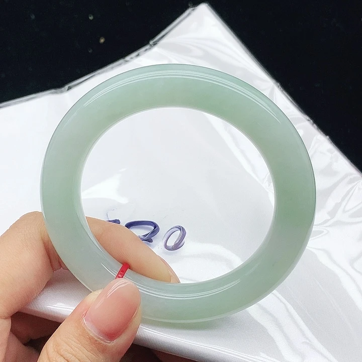 未镶嵌手镯翡翠082