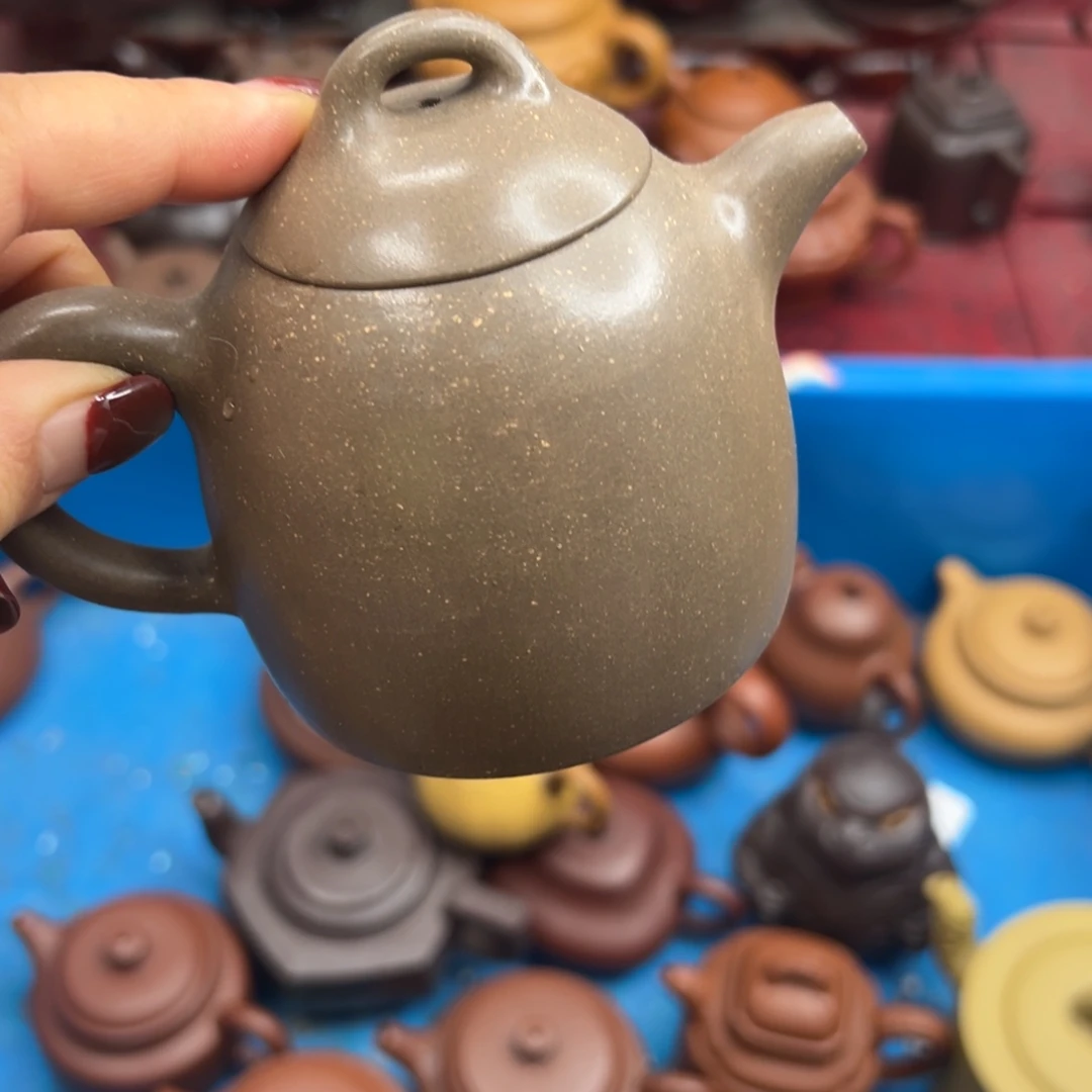 紫砂茶壶紫砂的……………………紫砂