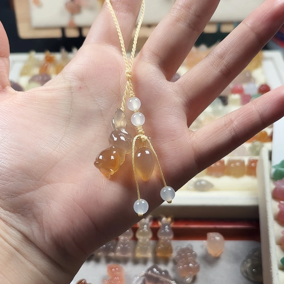 玛瑙/玉髓未镶嵌颈饰