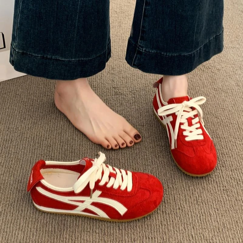 阿甘德训鞋女鞋子2025新款爆款夏季薄款超火百搭运动休闲红色板鞋