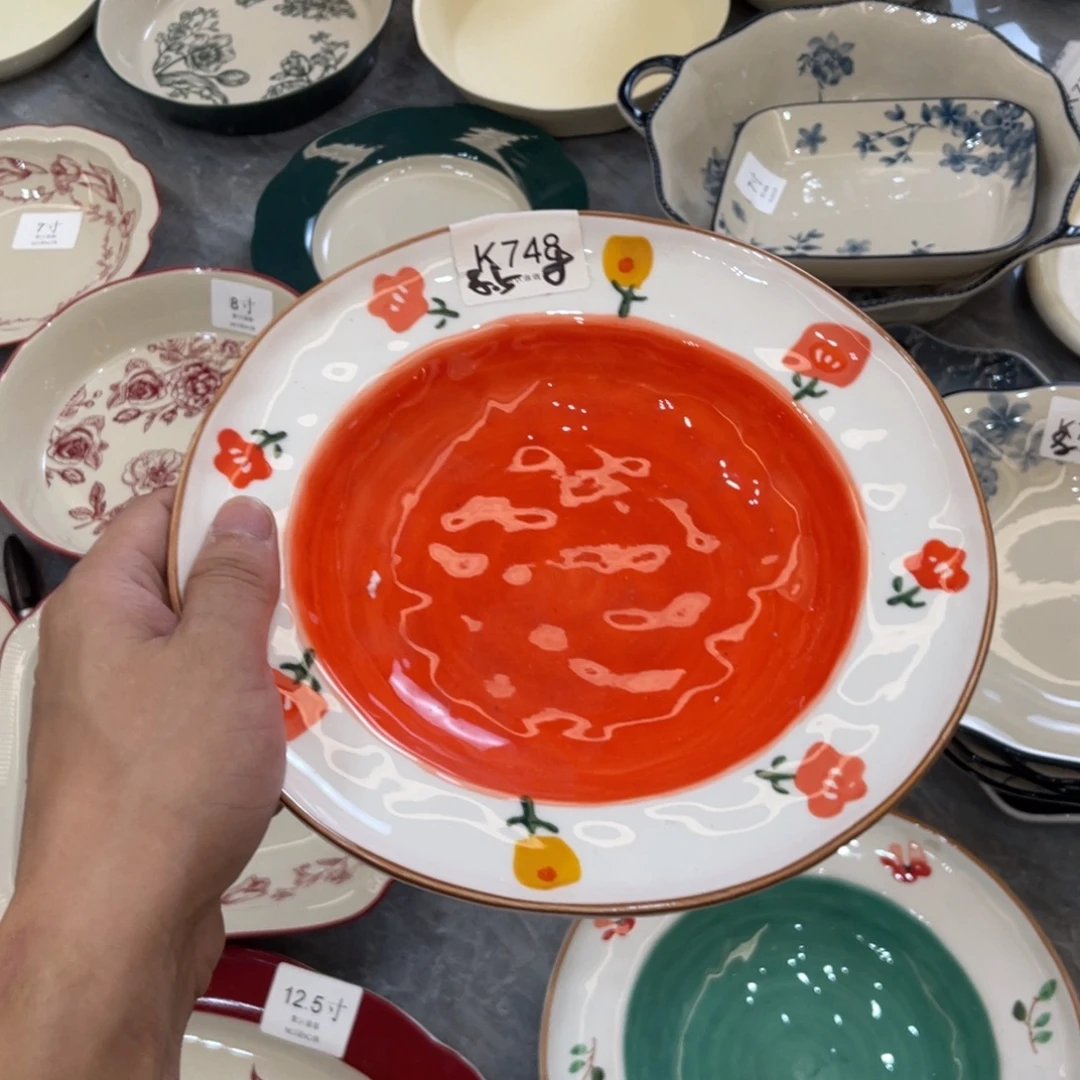 陶瓷微瑕餐具介意勿拍，满18飞！