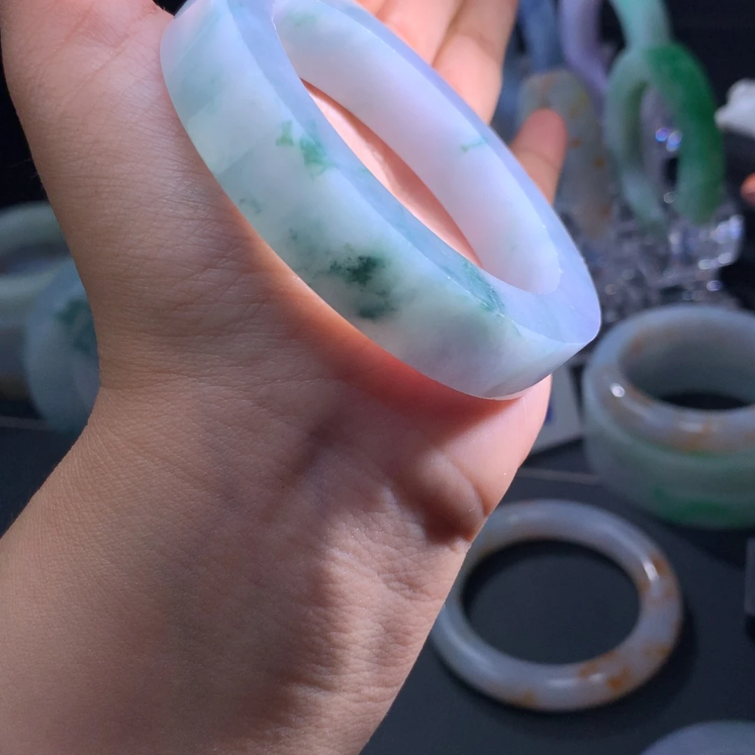 定制翡翠手镯未镶嵌